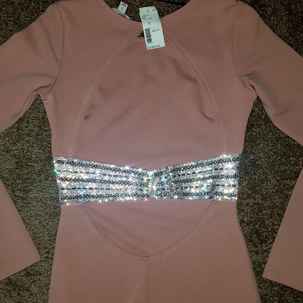 Mauve Sleeved midi dress